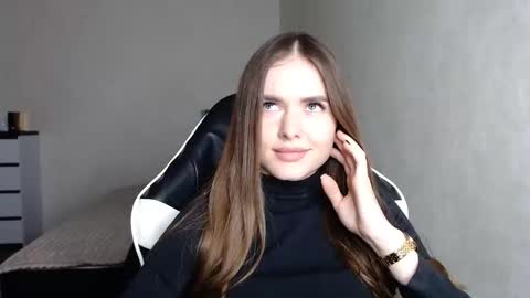 Snapshot of scratc_h chatting on October 8, 2025, 7:00 pm scratc_h online show from October 8, 2025, 7:00 pm