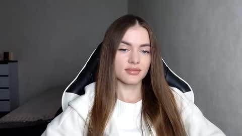 Snapshot of scratc_h chatting on October 15, 2025, 3:12 pm scratc_h online show from October 15, 2025, 3:12 pm