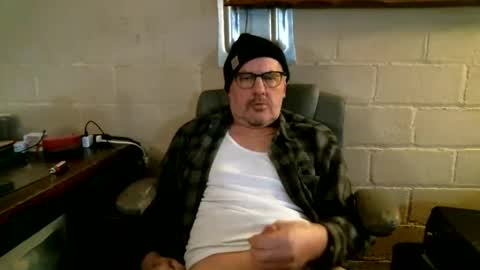 eating pussy  sucking dick online show from January 17, 2026, 7:06 pm