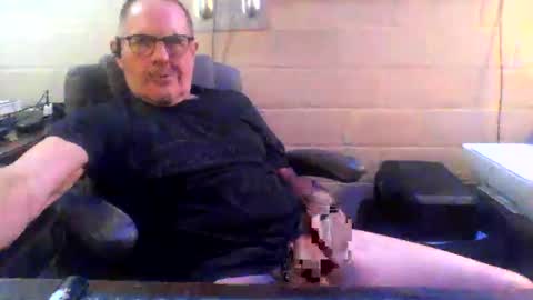 eating pussy  sucking dick online show from March 29, 2026, 4:23 am