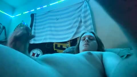 seanoofsss online show from March 4, 2025, 2:27 am