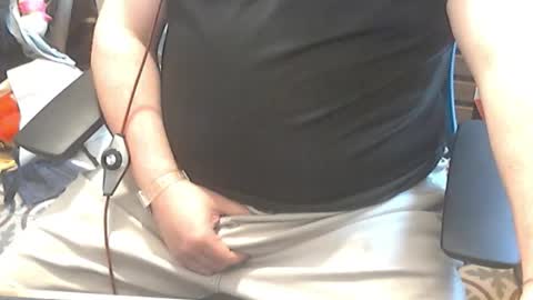 Falco J online show from April 10, 2026, 7:35 am