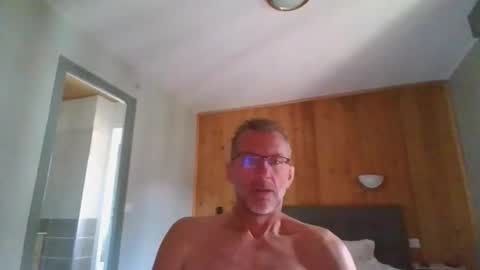 seb846894 online show from June 7, 2026, 8:40 am