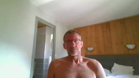 seb846894 online show from June 17, 2026, 8:17 am