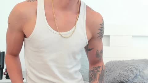 SEBASTIAN online show from January 24, 2025, 1:25 pm