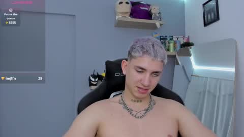 Snapshot of sebas__23 chatting on February 19, 2025, 12:35 am Sebastin online show from February 19, 2025, 12:35 am