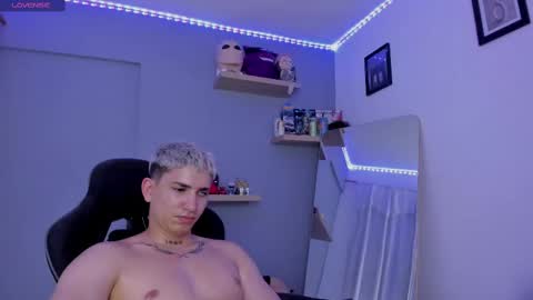 Snapshot of sebas__23 chatting on February 27, 2025, 10:09 pm Sebastin online show from February 27, 2025, 10:09 pm