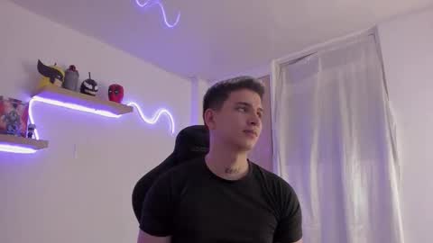 Snapshot of sebas__23 chatting on December 22, 2025, 11:13 pm Sebastin online show from December 22, 2025, 11:13 pm