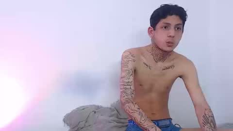 Snapshot of sebas_and_mila chatting on March 17, 2026, 4:54 pm CAMILA Y SEBASTIAN online show from March 17, 2026, 4:54 pm