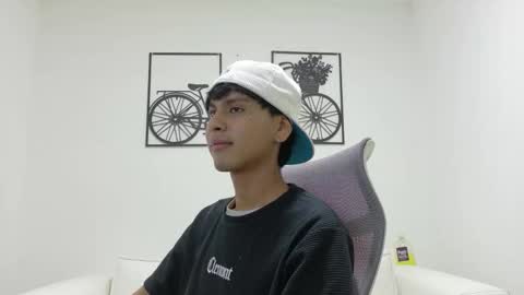 Snapshot of sebas_lover_ chatting on October 14, 2025, 9:26 pm SEBASTIAN online show from October 14, 2025, 9:26 pm