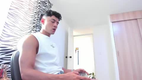 SEBAS  online show from March 1, 2025, 8:42 pm