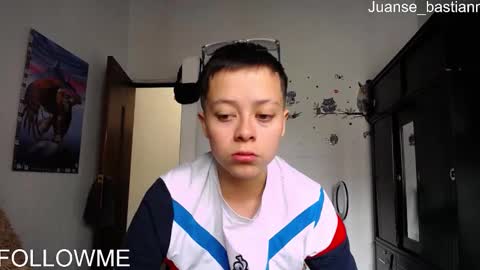 Snapshot of sebastian_posse chatting on February 15, 2025, 2:33 pm Myystiic online show from February 15, 2025, 2:33 pm