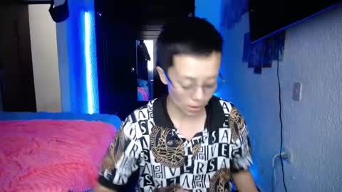 Snapshot of sebastian_posse chatting on March 6, 2025, 10:36 pm Myystiic online show from March 6, 2025, 10:36 pm