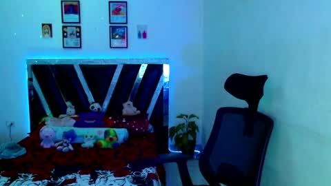 Snapshot of sebasxxl12 chatting on May 17, 2026, 12:41 am Sebas online show from May 17, 2026, 12:41 am