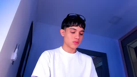 Sebastian online show from February 16, 2026, 8:27 pm