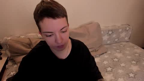 Snapshot of secret_dreams_ chatting on September 20, 2025, 7:26 pm Amanda and pair in a real life we love each other but can play with you online show from September 20, 2025, 7:26 pm