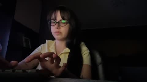 Snapshot of secret_vanilla_ chatting on June 18, 2026, 8:13 pm secret_vanilla_ online show from June 18, 2026, 8:13 pm