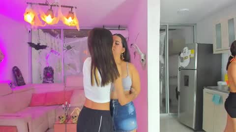 NIKOL online show from October 7, 2025, 9:34 pm