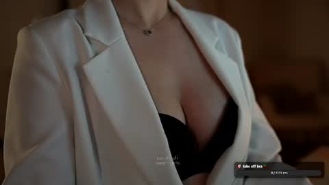 Eliz online show from July 9, 2026, 8:35 pm