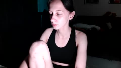 secrettt_poison online show from July 16, 2026, 4:24 pm