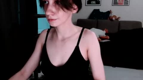 secrettt_poison online show from July 25, 2026, 3:53 pm