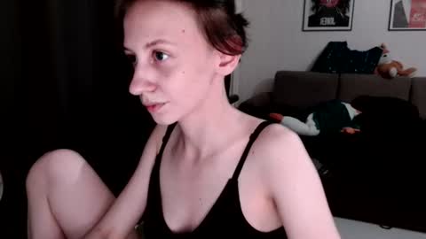 secrettt_poison online show from July 28, 2026, 4:39 pm