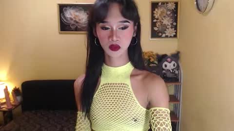 ashly online show from September 26, 2025, 11:25 am