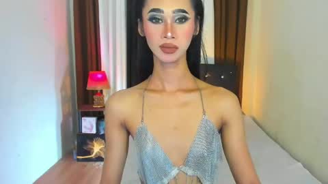 ashly online show from May 11, 2026, 1:11 am