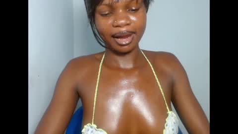 seductive_sugar247 online show from April 13, 2026, 5:40 pm