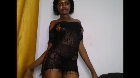 seductive_sugar247 online show from May 5, 2026, 5:21 pm