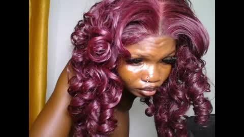 seductive_sugar247 online show from May 12, 2026, 4:59 pm
