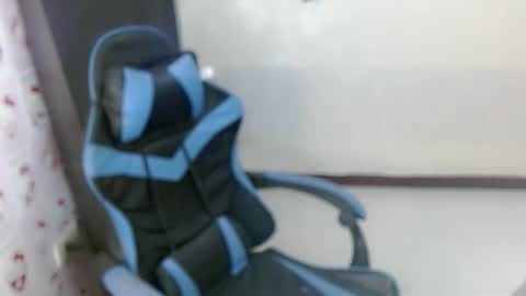 Syy online show from December 5, 2025, 1:20 pm