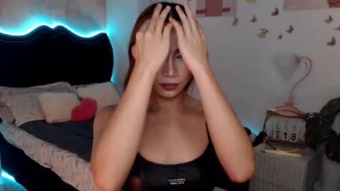 Vanessa online show from March 17, 2026, 7:06 pm