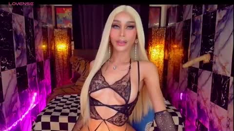 Snapshot of seductresskatarina chatting on July 19, 2026, 12:58 am KATARINA LUST online show from July 19, 2026, 12:58 am