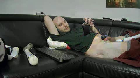 Snapshot of seeebi chatting on January 8, 2025, 5:59 am Sebastian online show from January 8, 2025, 5:59 am