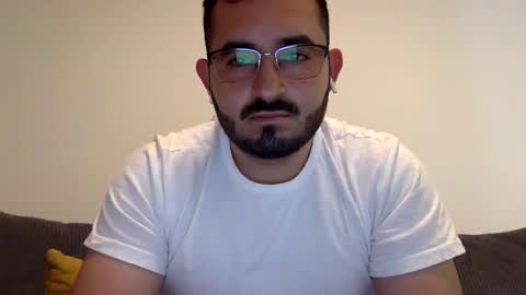Snapshot of seficha18 chatting on May 20, 2026, 4:46 pm seficha18 online show from May 20, 2026, 4:46 pm