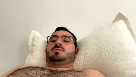 Snapshot of seficha18 chatting on June 8, 2026, 5:02 pm seficha18 online show from June 8, 2026, 5:02 pm