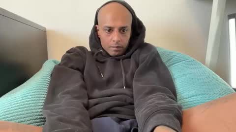 sekretdesire online show from March 14, 2026, 12:10 pm