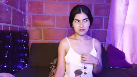 Snapshot of seleena_01 chatting on June 10, 2026, 10:52 pm seleena_01 online show from June 10, 2026, 10:52 pm