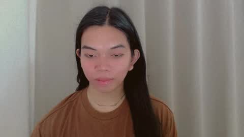 Selena online show from December 10, 2024, 1:11 am