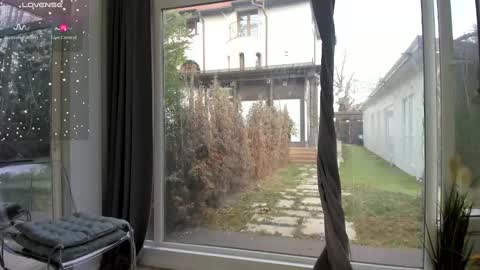 Snapshot of selena_reeves chatting on March 12, 2025, 7:46 am Selena online show from March 12, 2025, 7:46 am