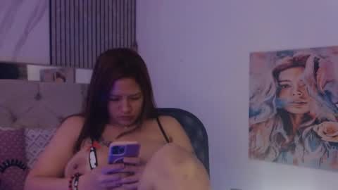 Snapshot of selena_tits_ chatting on June 3, 2026, 5:40 pm Selena online show from June 3, 2026, 5:40 pm