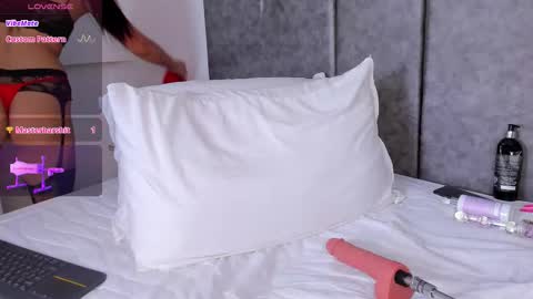  Selena  online show from March 11, 2026, 12:38 am