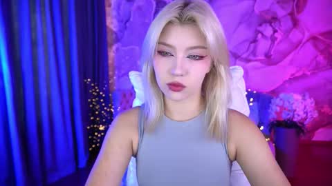 Snapshot of selenairis chatting on September 19, 2025, 6:26 am selenairis online show from September 19, 2025, 6:26 am