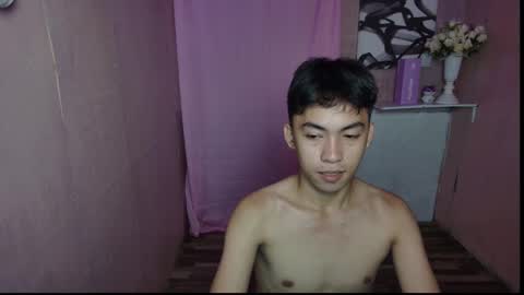 Snapshot of selene_0417 chatting on October 29, 2025, 4:37 am Aprilane online show from October 29, 2025, 4:37 am