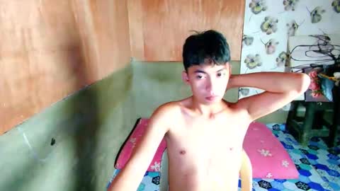 Snapshot of selene_0417 chatting on November 4, 2025, 4:00 am Aprilane online show from November 4, 2025, 4:00 am