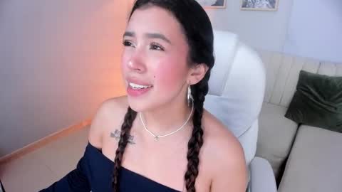 Snapshot of selene_e chatting on September 8, 2025, 8:08 pm Karol. online show from September 8, 2025, 8:08 pm