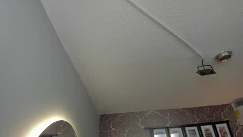 Selene online show from February 8, 2026, 7:39 pm