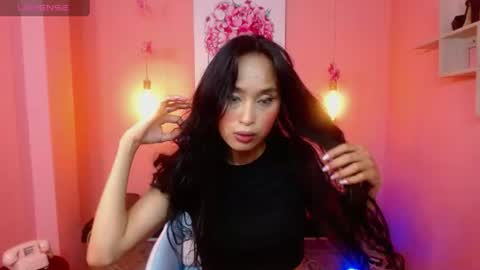 Mayte online show from July 28, 2026, 12:23 pm