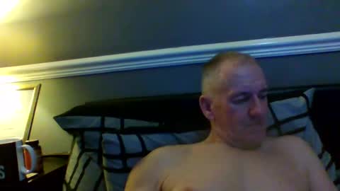 selfsucker28772 online show from March 2, 2026, 10:05 pm